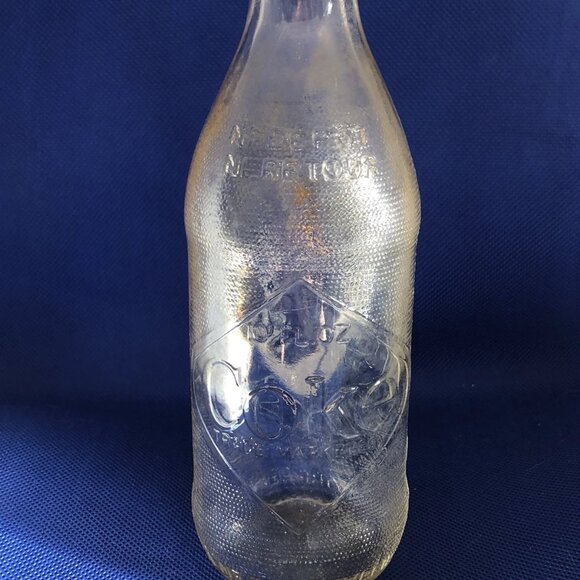 Vintage Canadian Dominion Glass Crystal Coke Bottle Diamond & Stippled c.1960 - Picture 2 of 3